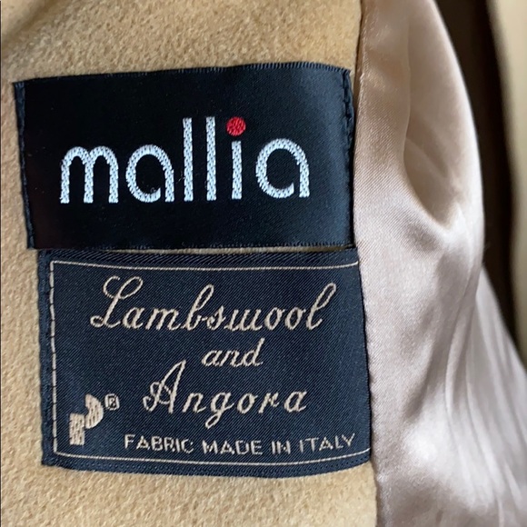 Women’s long lamb wool angora coat - Picture 2 of 5